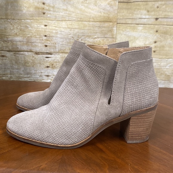 Lucky Brand textured booties size 8 - Picture 5 of 9